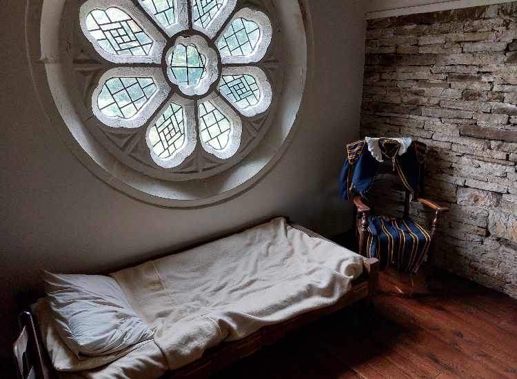 East Riddlesden Hall Family Visit Review - The house is packed full of period features, including two beautiful, round first-floor windows